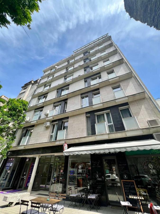 Lotus Apartments Downtown Budapest Ngoại thất bức ảnh