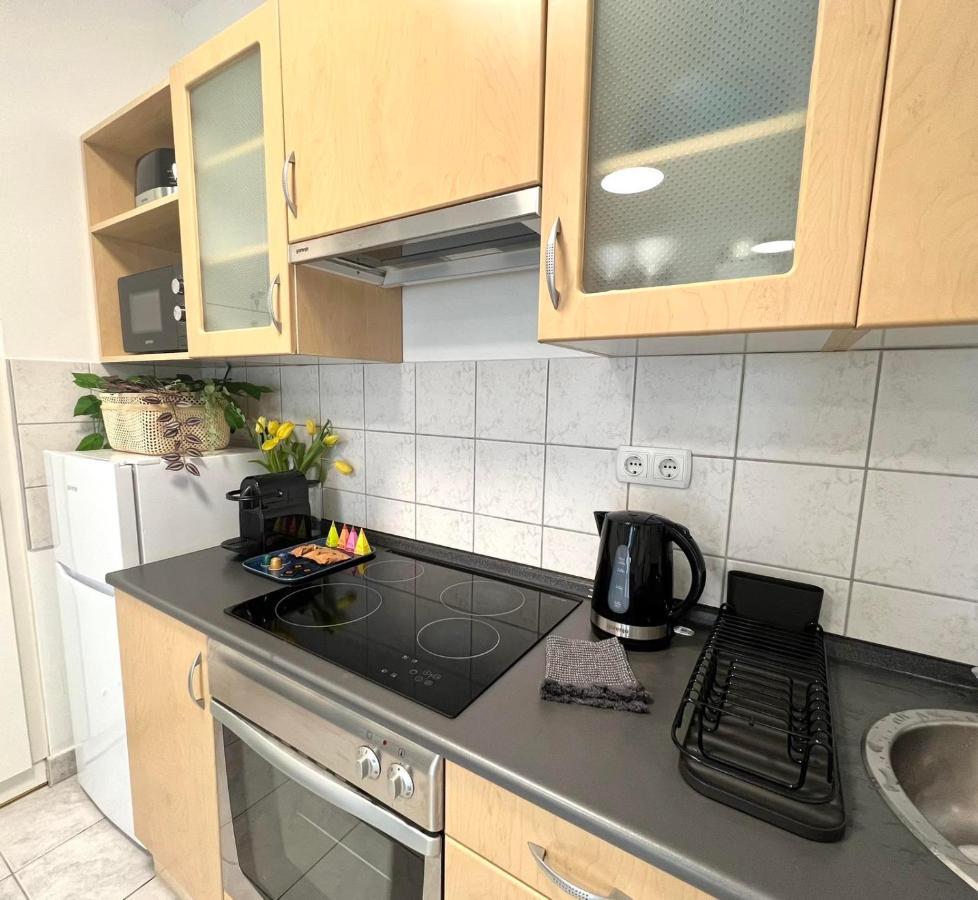 Lotus Apartments Downtown Budapest Ngoại thất bức ảnh